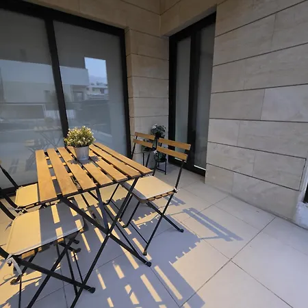 Epicurian Apartment Nikosia